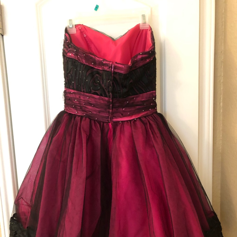 Prom Dress - Picture 2 of 3